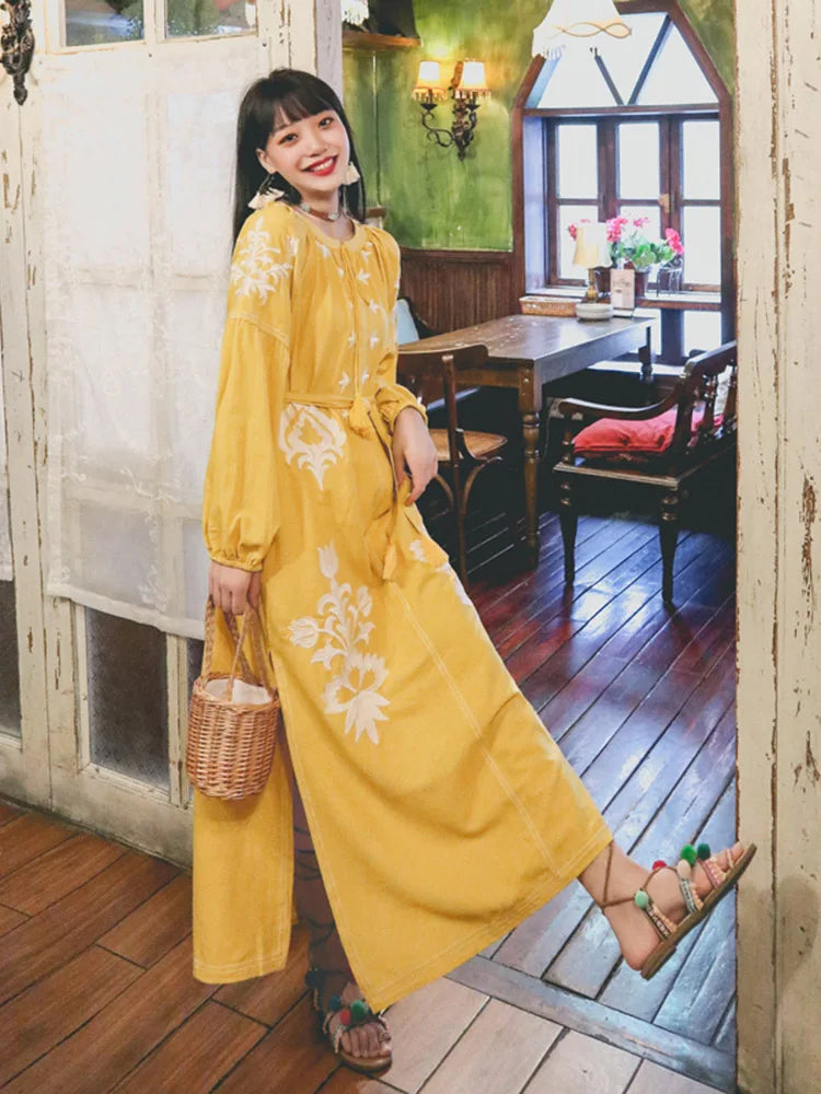 Women's Embroidered Dress V-neck Tie Split Retro Indie Folk Style Holiday Beach Long Dress