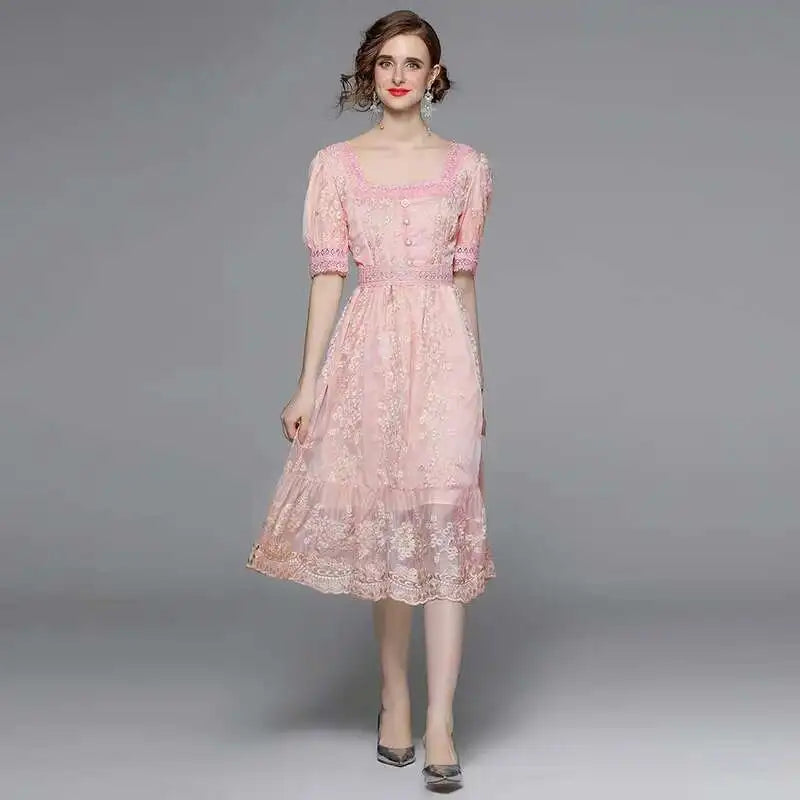 Flower Embroidery White Lace Prom Dresses Women Short Sleeve Fashion Dress Female New Style