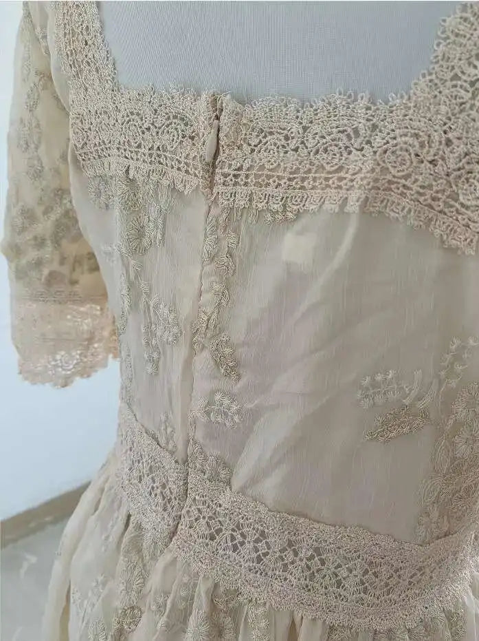 Flower Embroidery White Lace Prom Dresses Women Short Sleeve Fashion Dress Female New Style