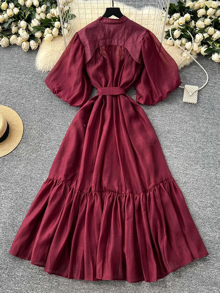 European American Dress in White Black Fashionable Lantern Sleeves Cinching Large Swing Long Dress