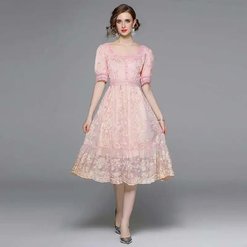 Flower Embroidery White Lace Prom Dresses Women Short Sleeve Fashion Dress Female New Style