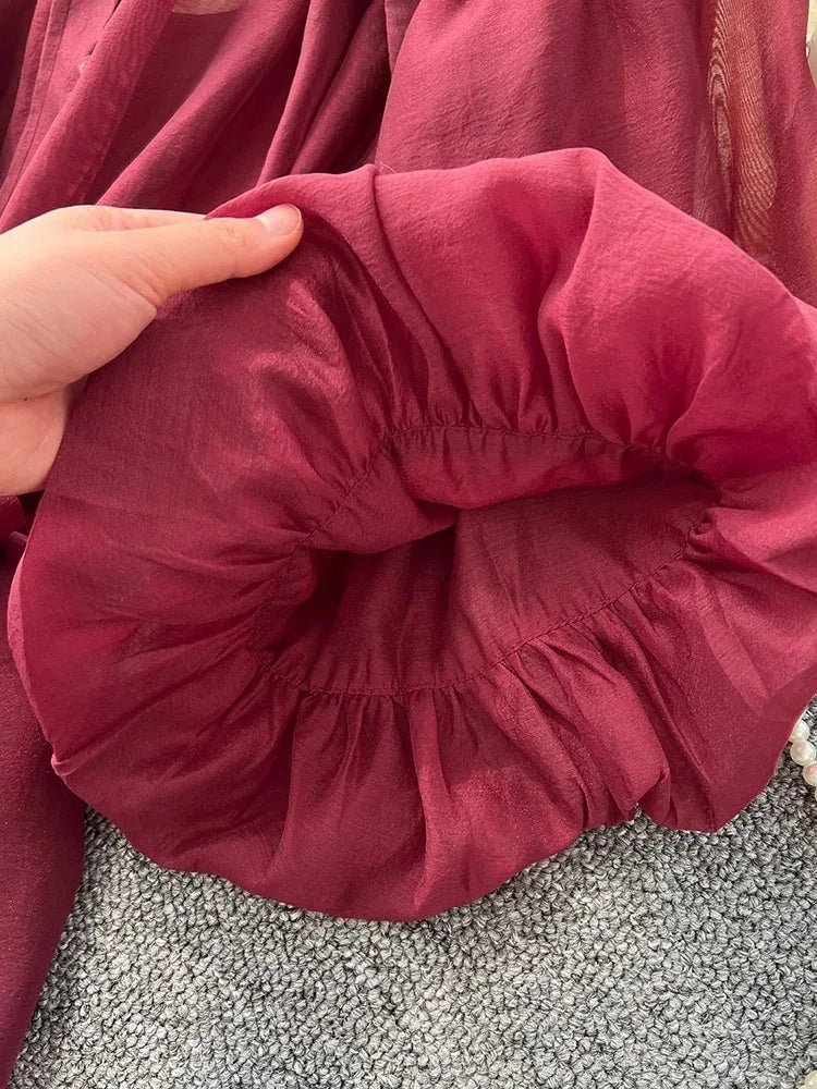 European American Dress in White Black Fashionable Lantern Sleeves Cinching Large Swing Long Dress